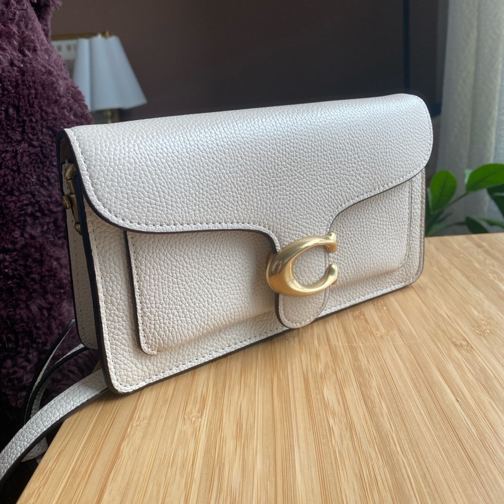 Coach Tabby Chain Clutch in Chalk - Picture 2 of 8
